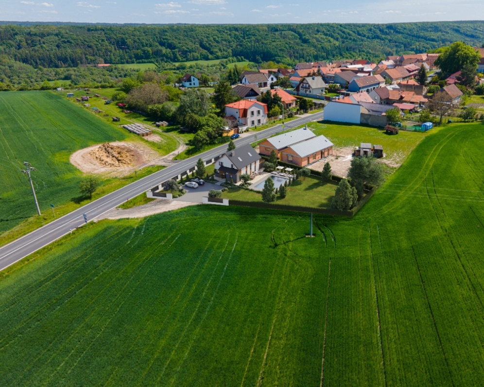 Prodej pozemku Horní Ročov